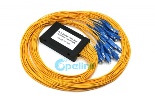 Divisor óptico 1X32, divisor de fibra óptica de excelente uniformidad, divisor PLC de fibra multiusos con embalaje de caja de ABS