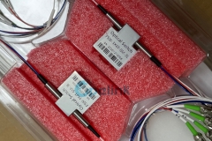 Interruptor óptico mecánico 1x4, utilizado para el interruptor de fibra óptica del sistema de monitoreo multipunto del sensor de fibra óptica, 0.9 mm FC / APC, monomodo