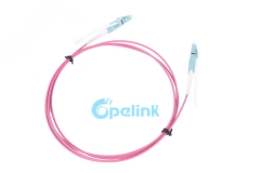 LC LC Duplex Multimode OM4 Cable de parche de fibra óptica con lengüetas de empuje y tracción