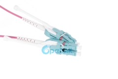 LC LC Duplex Multimode OM4 Cable de parche de fibra óptica con lengüetas de empuje y tracción