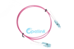 LC LC Duplex Multimode OM4 Cable de parche de fibra óptica con lengüetas de empuje y tracción